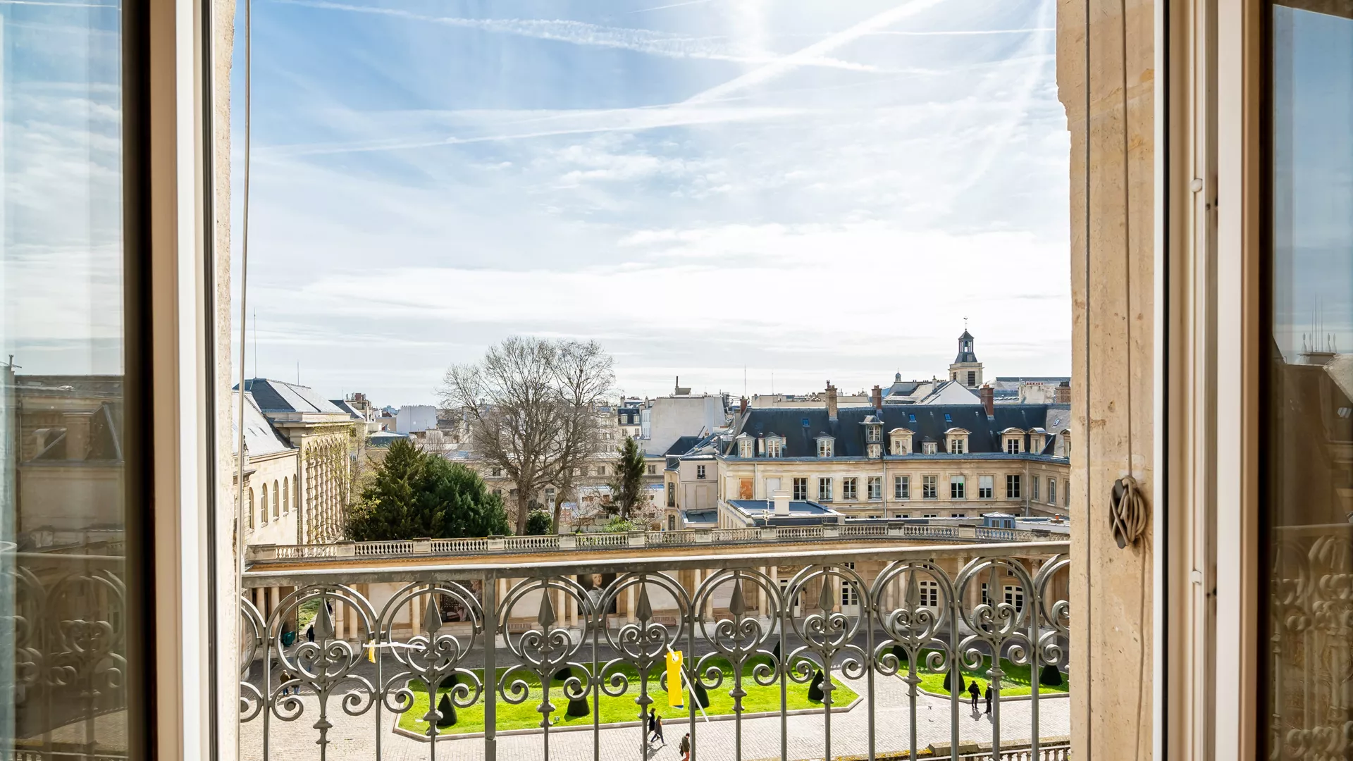 Appartement avec un panorama sur la ville de Paris