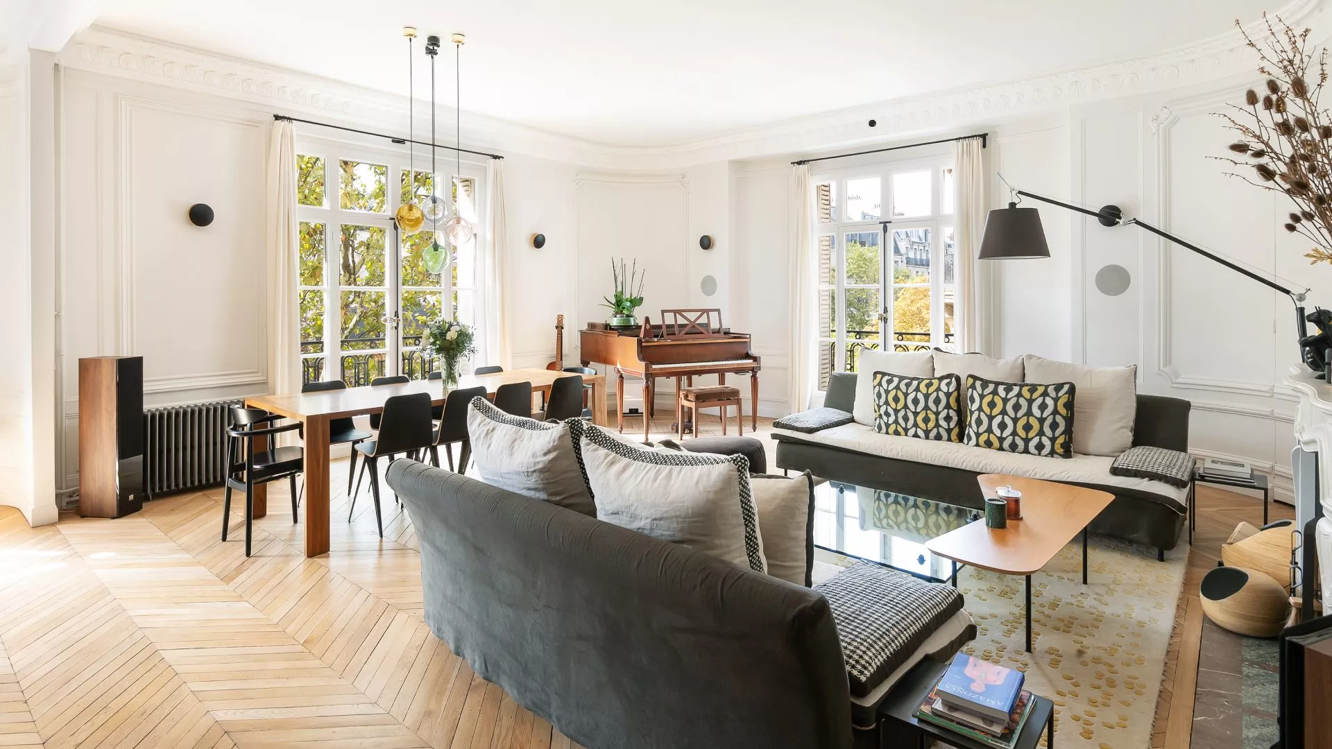 Photo of a Parisian apartment sold by Junot